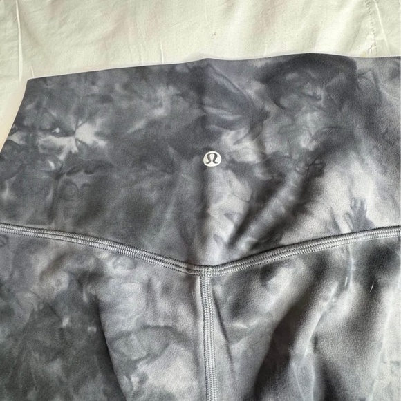 Lululemon Leggings Grey Gray Activewear Size 6 28" Inseam BRAND NEW Womens Yoga - Picture 4 of 9